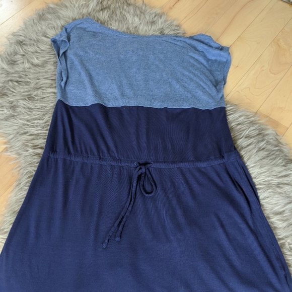 Gap - Short Sleeve Dress sz xs - Picture 3 of 6